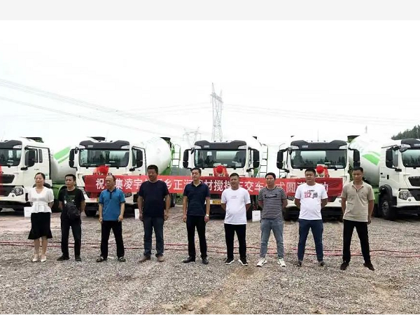 這一客戶1月內連訂16臺，這款攪拌車到底有什么魔力……