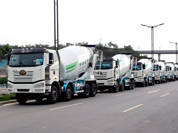 天生爆款！解放&凌宇一體化攪拌車持續(xù)發(fā)車