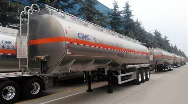 對(duì)戰(zhàn)薩德，民族品牌“凌宇”七倉液罐車轉(zhuǎn)戰(zhàn)東南亞！